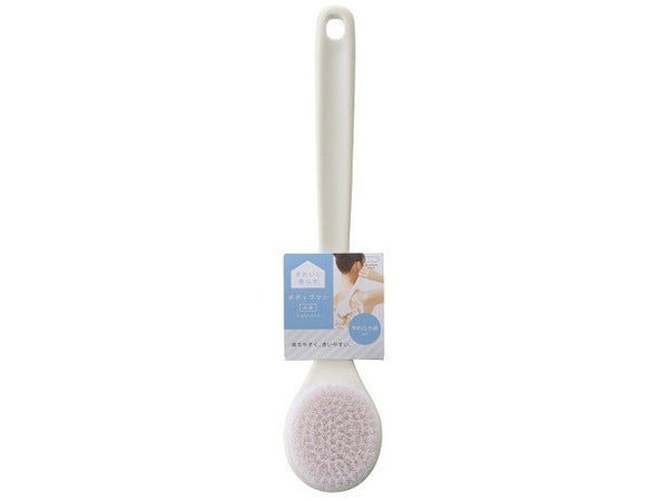 https://minimaru.com/cdn/shop/products/Marna_Body_Brush_Soft_Minimaru_2_600x.jpg?v=1656555203