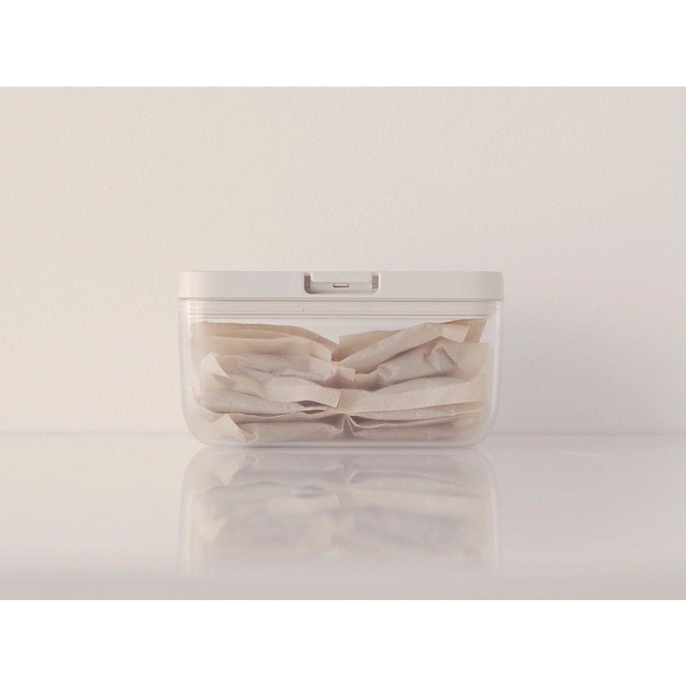 Marna Good Lock Canister Wide Short 700ml