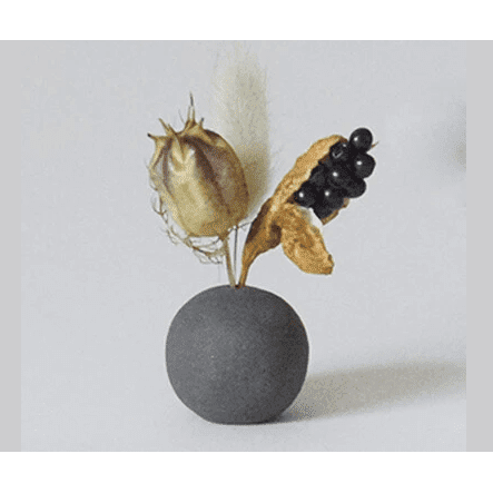 Ihoshiro Dry Flower Vase