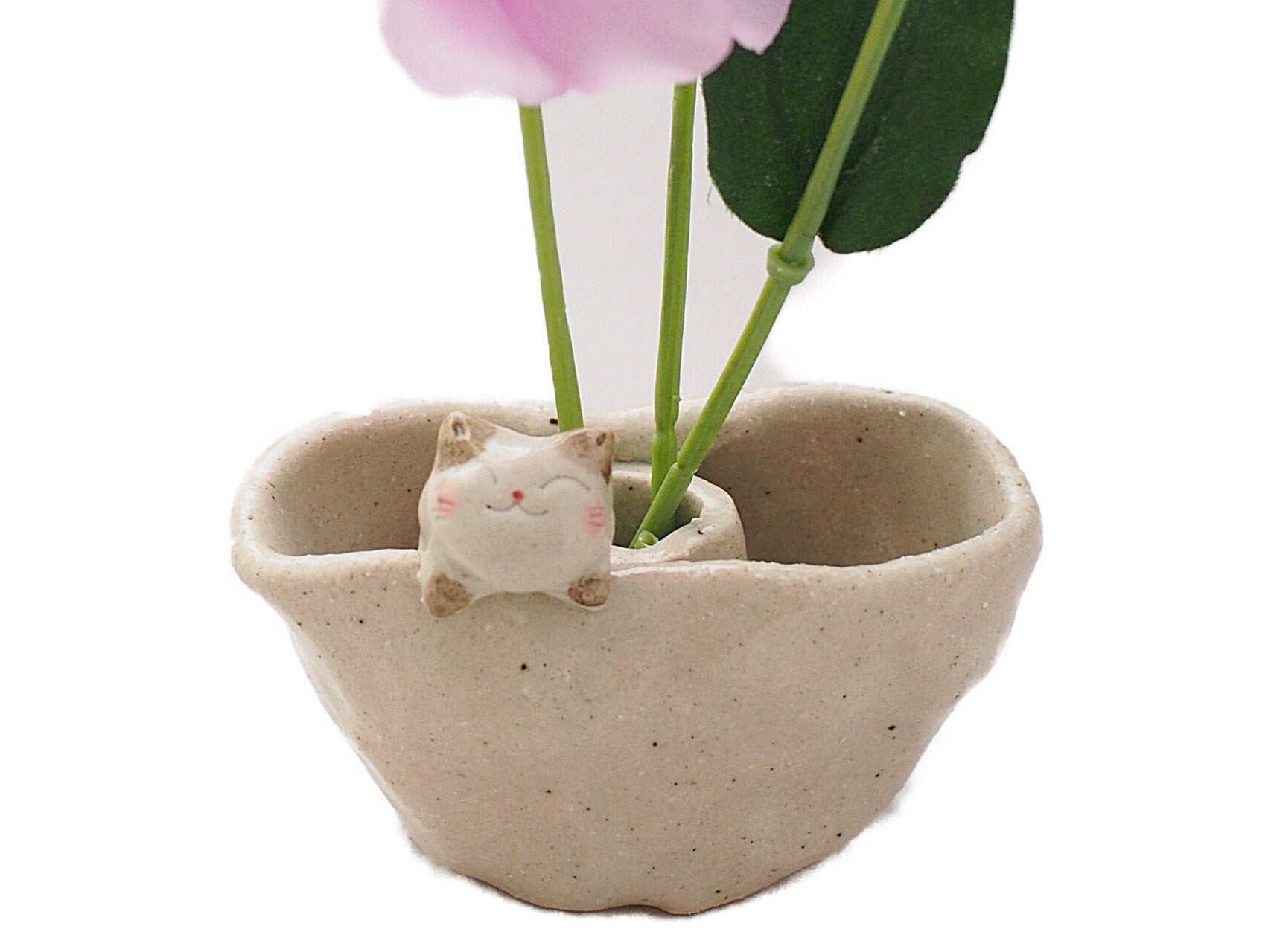 Mino Wabisabi Mike Cat Flower Vase