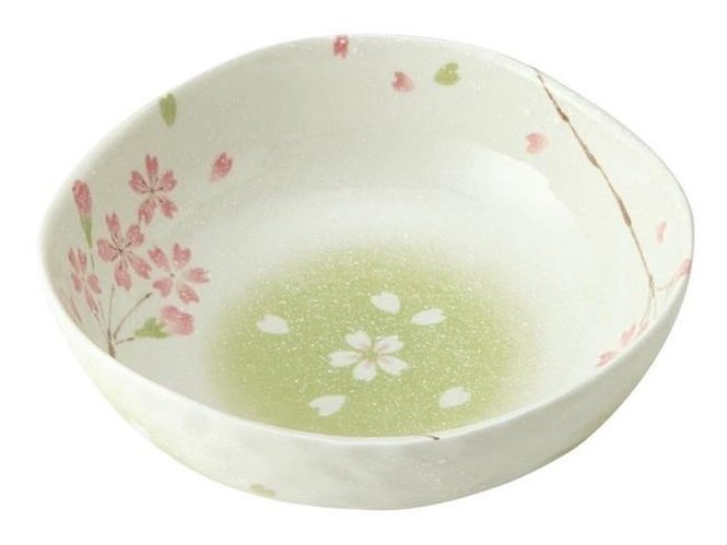 Mino Sakura Biyori Triangular Bowl Size