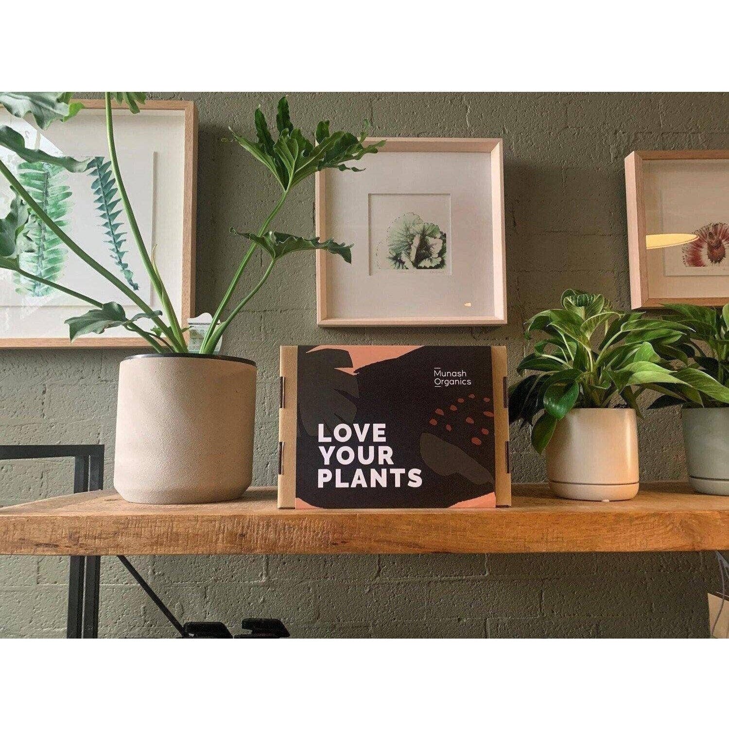 Munash Organics Love Your Plants 3Pc Gift Box