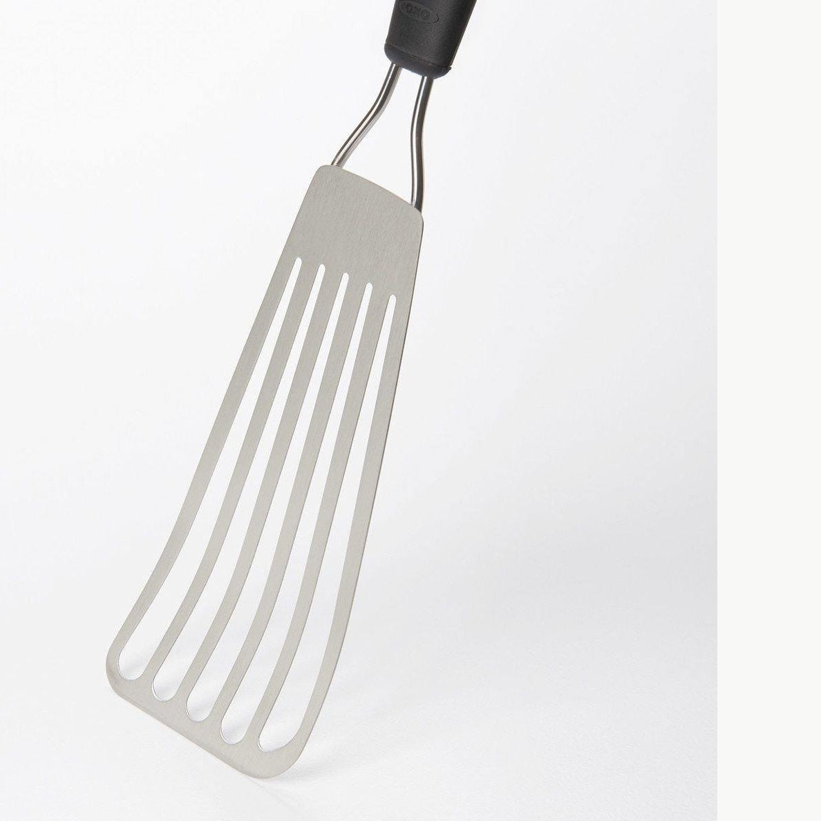 OXO GG STAINLESS STEEL FISH TURNER