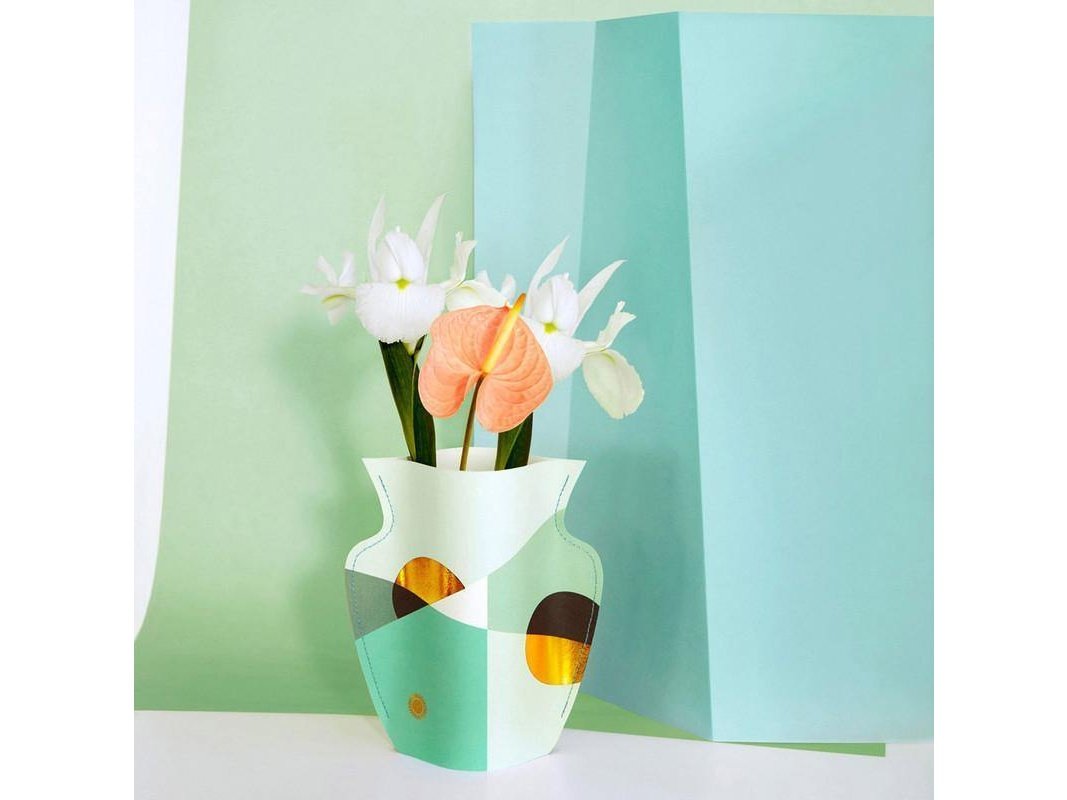 Octaevo Mediterranean Paper Flower Vase Large Siena Mint