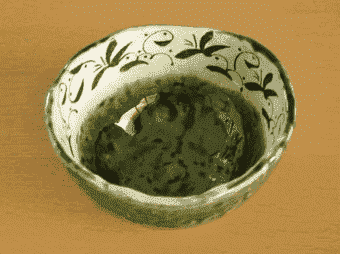 Seto Oribe Floral Arabesque Bowl