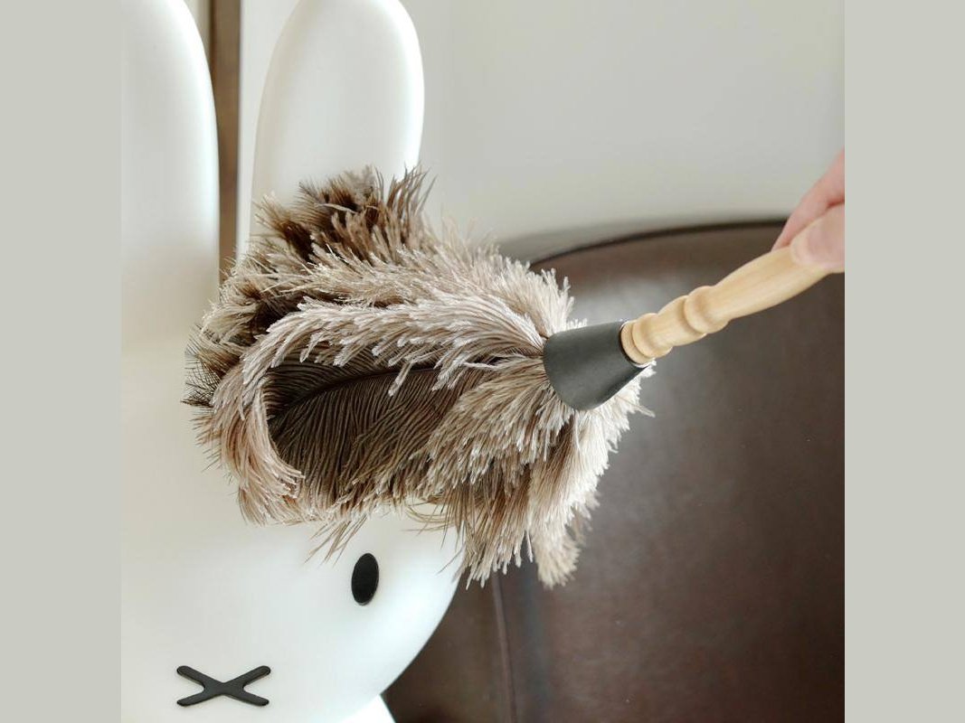 Shimoyama Anti-Static Ostrich Feather Duster