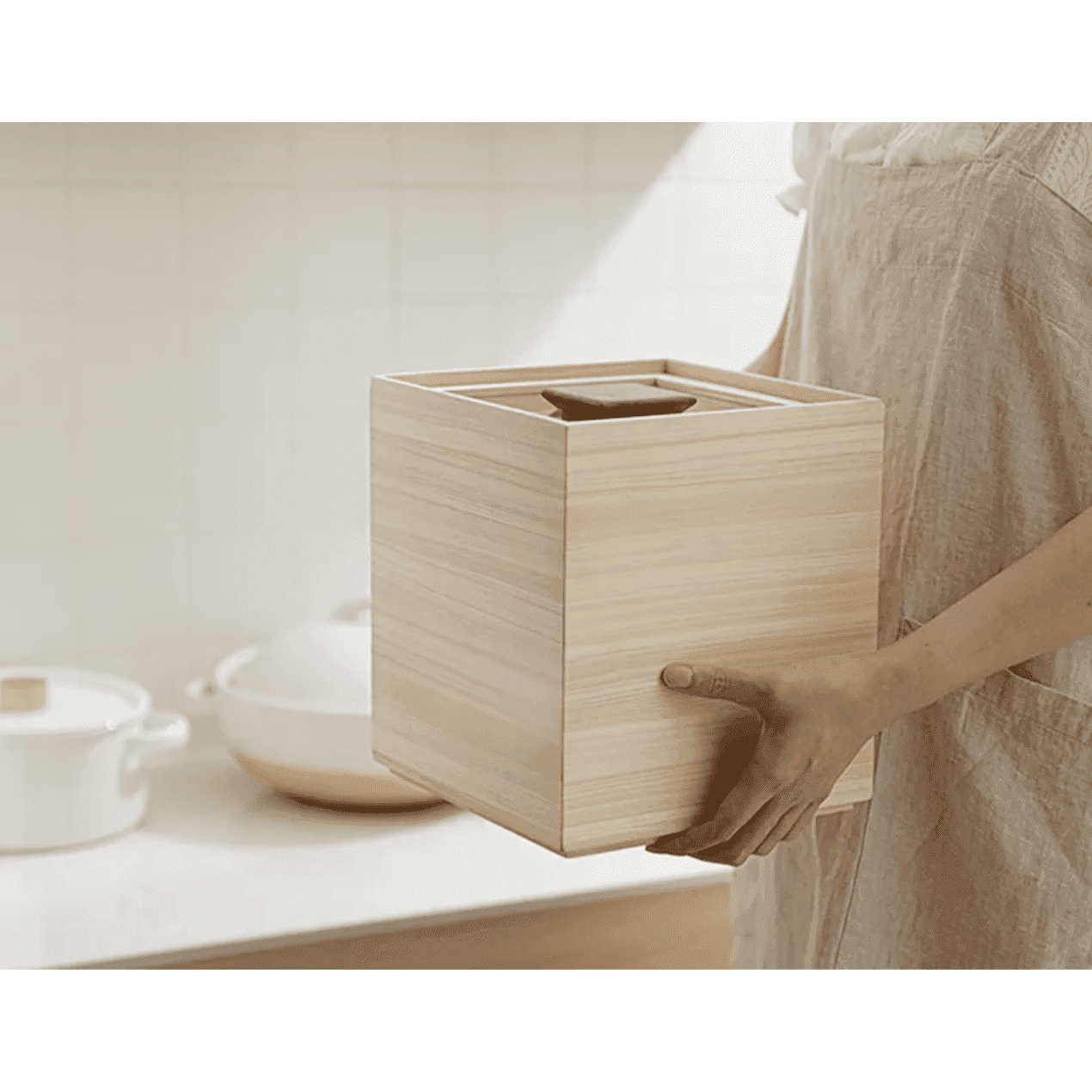 Shimoyama Hinoki Rice Storage Container 5kg - MINIMARU