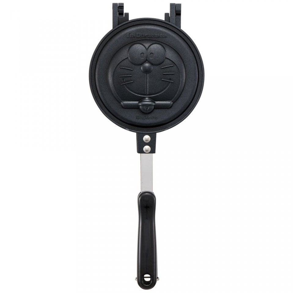 Skater Doraemon Hot Cake Maker
