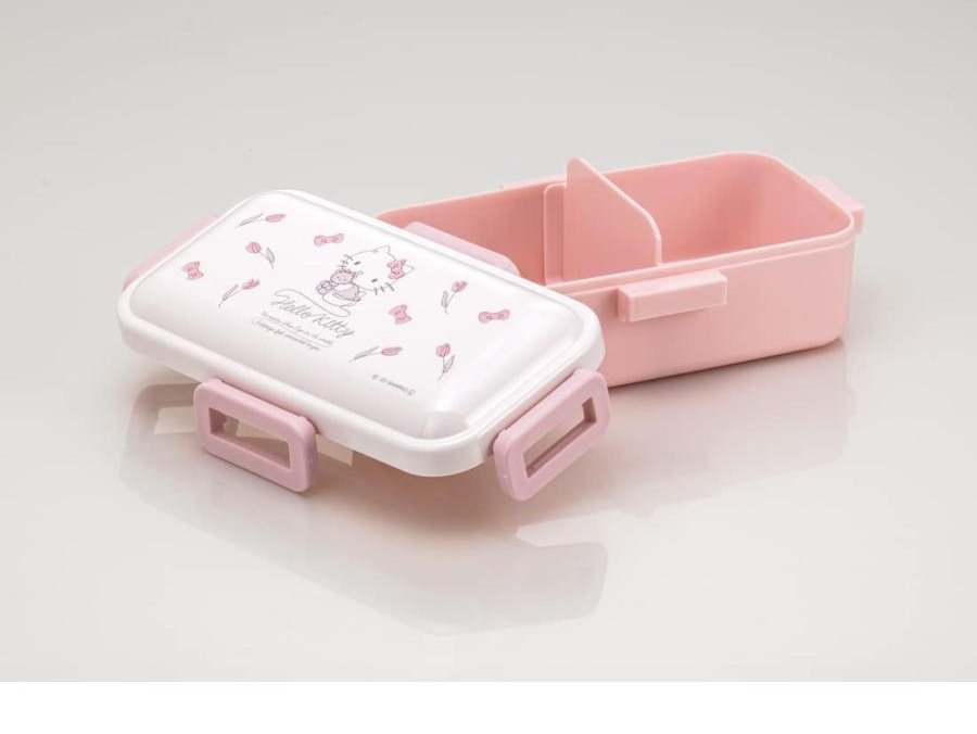 Skater Hello Kitty 4-Point Lock Bento Box 530ml